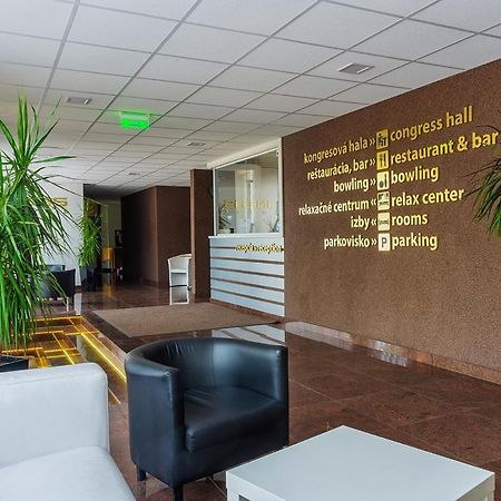 Hotel Lineas Prešov المظهر الخارجي الصورة