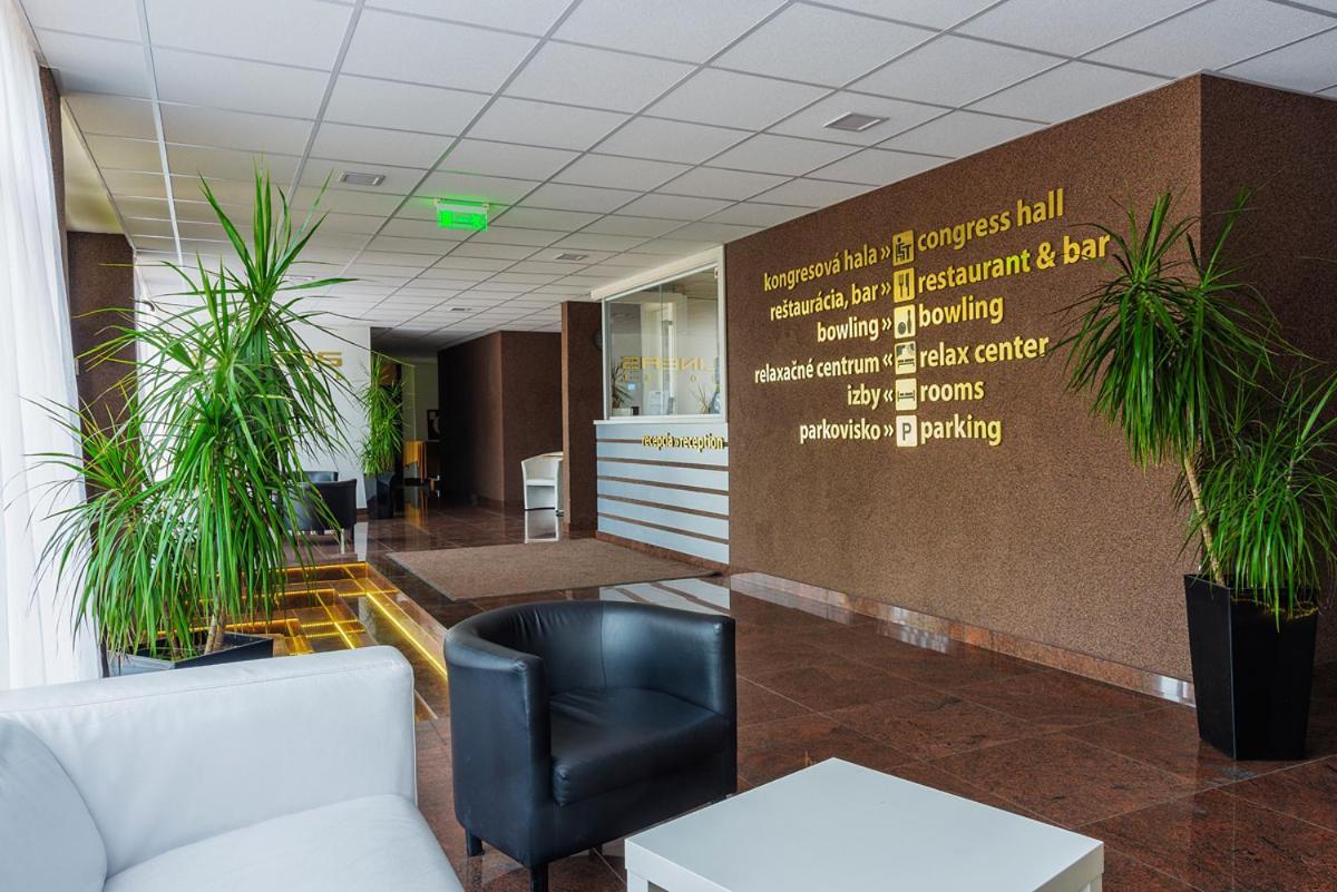 Hotel Lineas Prešov المظهر الخارجي الصورة