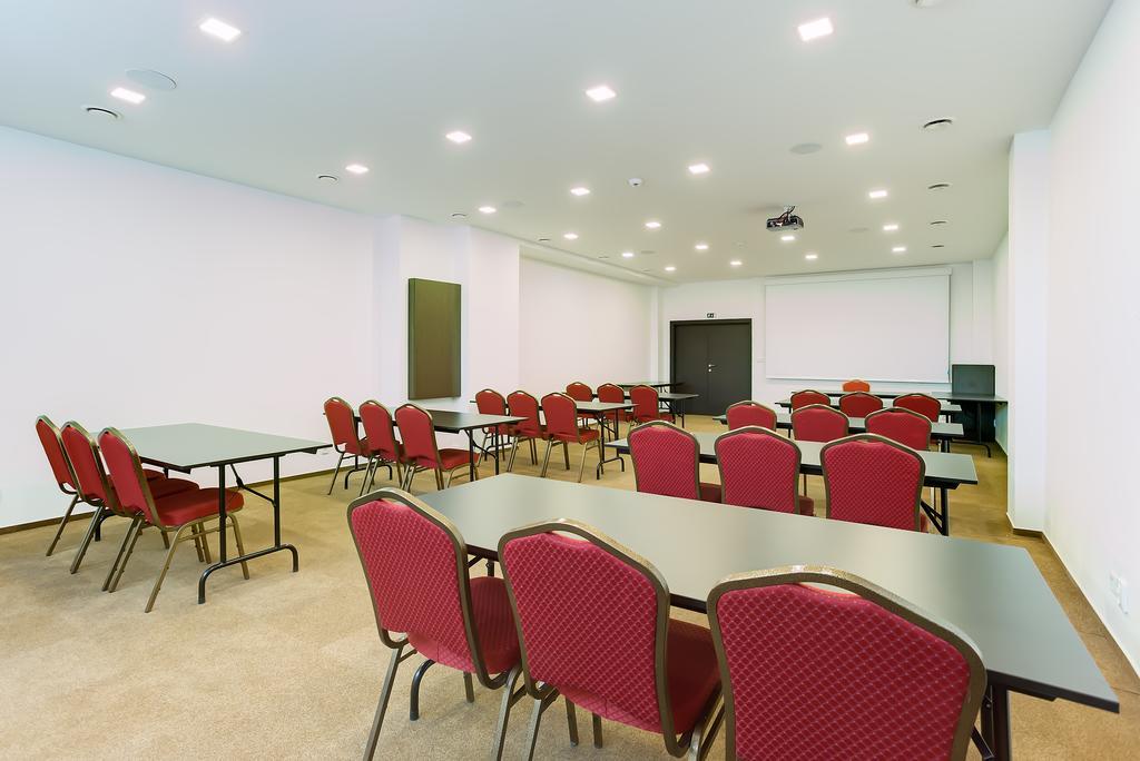 Hotel Lineas Prešov المظهر الخارجي الصورة