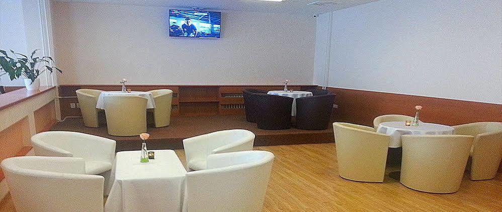 Hotel Lineas Prešov المظهر الخارجي الصورة